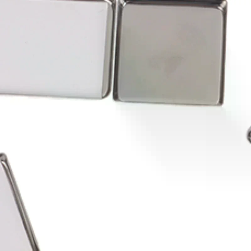 علبة ألوان مائية فارغة بتصميم  - مراجعة Beauty Makeup Box Set وسعره