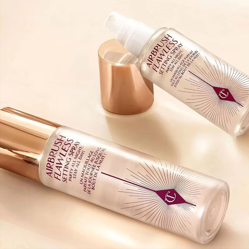 ظلال عيون شارلوت تيلبري عالية  - مراجعة Makeup Fixing Mist وسعره